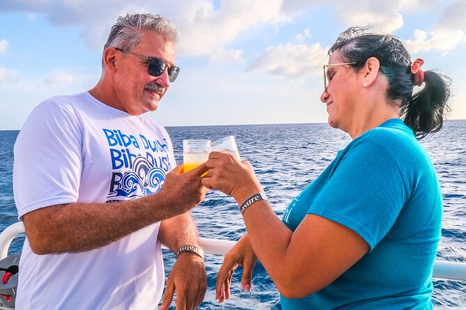 Aruba Sunset Sail with Open Bar - The Coastal Sail and Aruba’s Evening Light