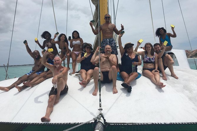 Arusun Catamaran Sail with Snorkeling in Aruba - A crew that keeps the trip moving