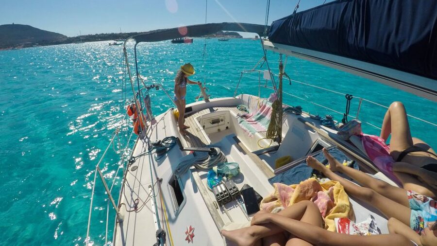 Asinara: Full Day Sailboat Excursion from Stintino - La Pelosa and the Coast Near Stintino