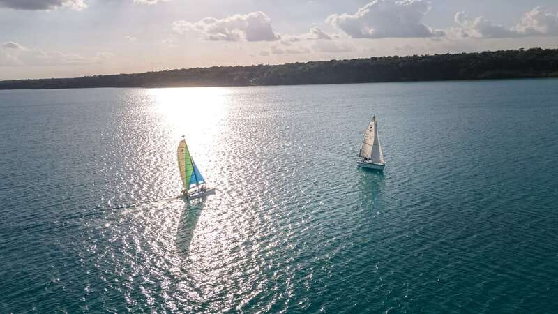 Bacalar: Group Sailing Tour with Guide - Why Bacalar looks best from a sailboat