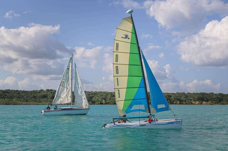 Bacalar: Group Sailing Tour with Guide - Meeting the captain and choosing your boat