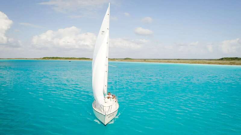 Bacalar: Group Sailing Trip with Swimming and Drinks - What the three-hour schedule feels like