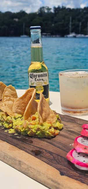 Bacalar: Lagoon Sailing Tour with Snacks and Drinks - What Barbara and Jimena add to the trip