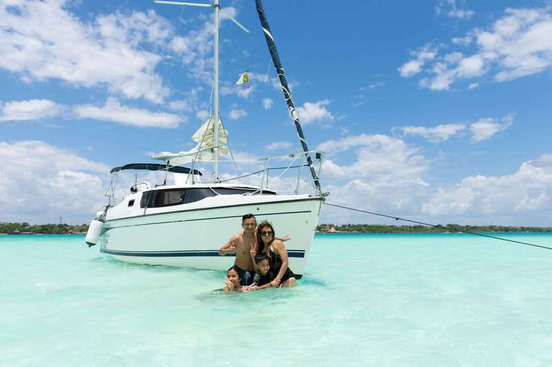 Bacalar: Private Sailboat Tour with Lagoon Swimming - Who should book this Bacalar boat tour?