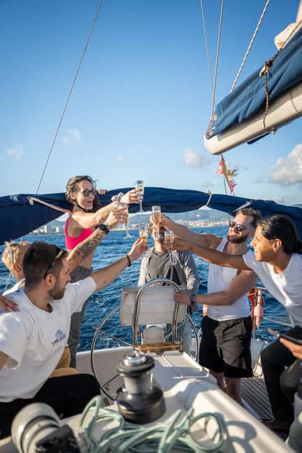 Barcelona Badalona : Sailboat Tour, Snacks, Drinks, Swimming - Snacks, cava, beer, and a relaxed deck