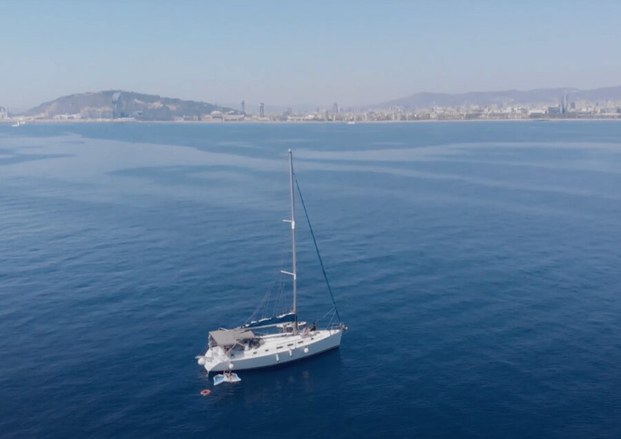 Barcelona Guided Sagrada Familia Tour & Sailing Experience - Key points to know before booking