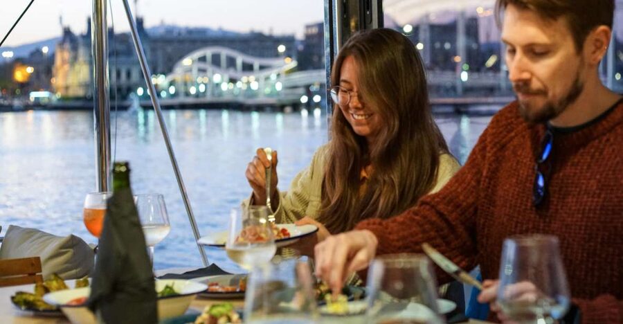 Barcelona: Lunch or Dinner on the Mediterranean Sailing Tour - A three-course meal prepared onboard
