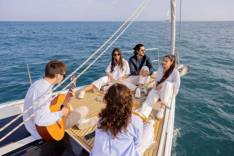 Barcelona: Luxury Sailing Experience from Port Olimpic - What the two-hour schedule feels like