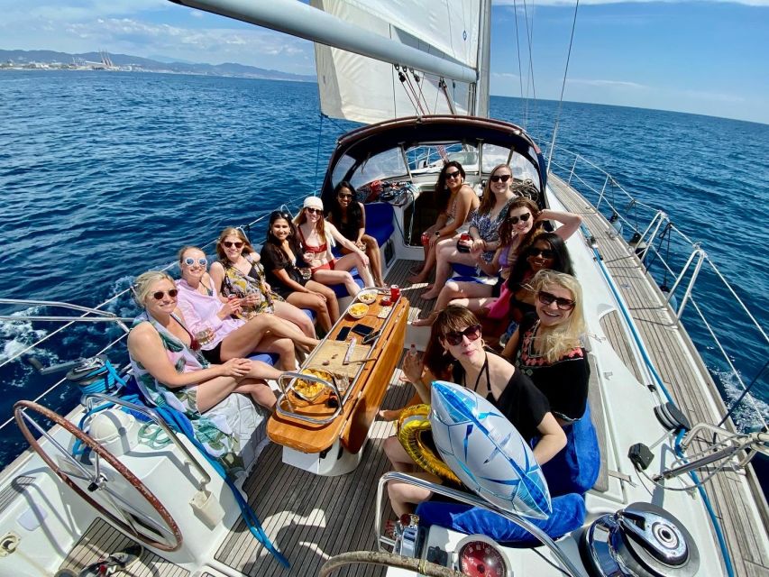 Barcelona: Private Luxury Sailing Tour - Setting sail from Barcelona’s Olympic Port