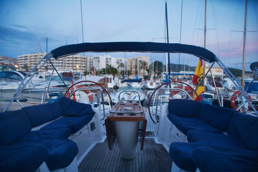 Barcelona: Private Luxury Sailing Tour - Choosing the right length