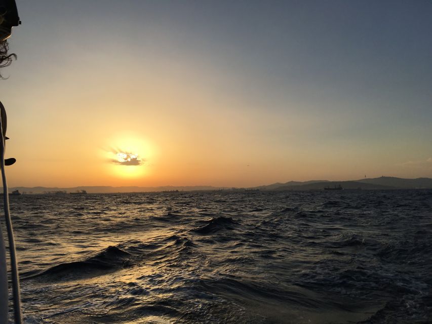 Barcelona: Private sailing experience, excursions lasting 2h - Two hours of sailing, snacks, and coastal views