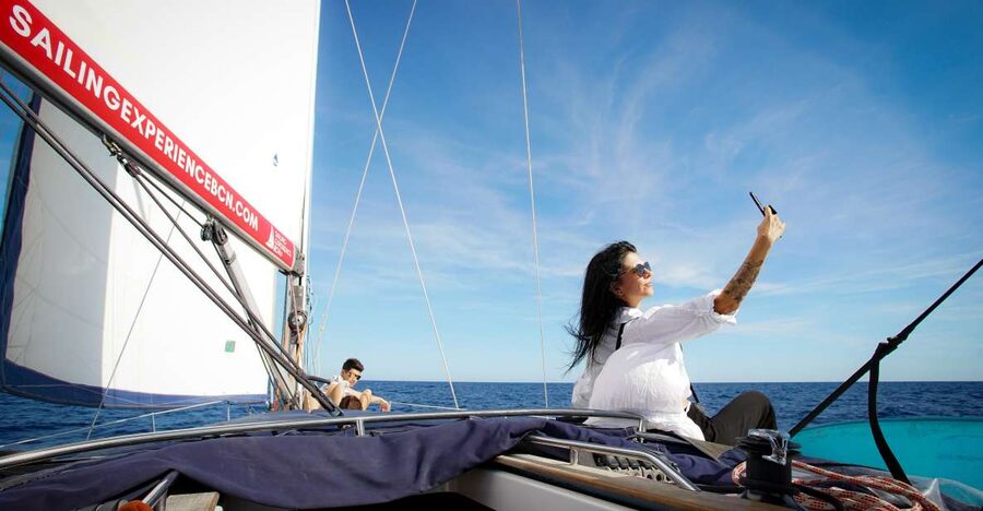 Barcelona: Private Sailing Experience From Port Olimpic - Choosing two, three, or four hours