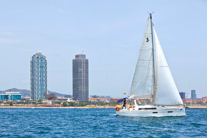 Barcelona Private Sailing with Open Bar & Snacks (max 9) - The skipper makes a big difference