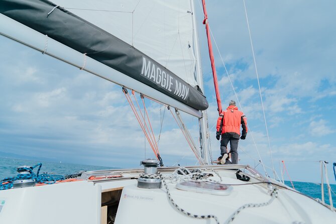 Barcelona Private Sunset Sailing with Drinks - Who should book this sailing?