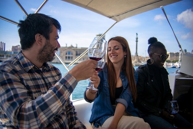 Barcelona Sailing and Wine Tasting Guided by an Expert Sommelier - A small group makes the outing more social
