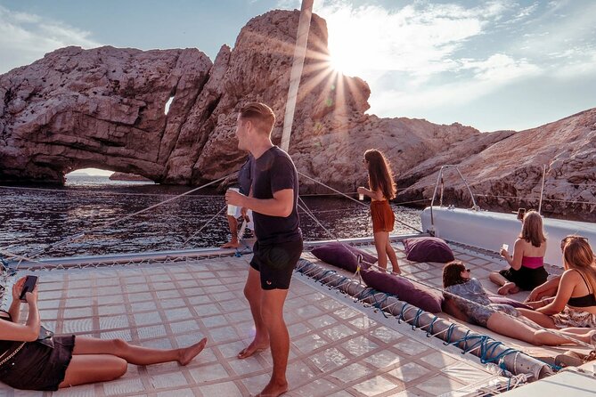 Barcelona Sailing Cruise and Party Passport Experience - Ku Barcelona: useful for Monday and earlier nights