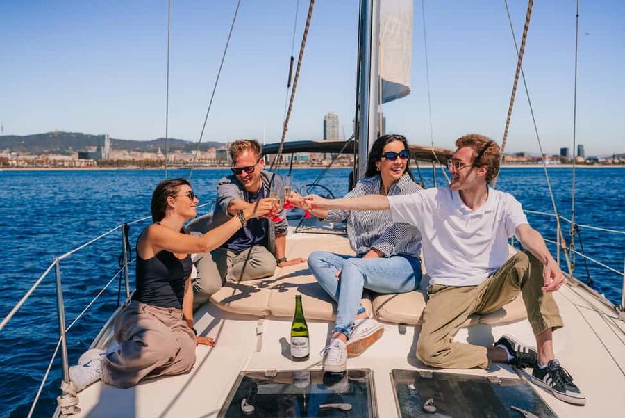 Barcelona: Sailing Cruise & Vineyard Tour with Wine Tasting - How the timing works
