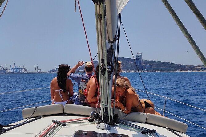 Barcelona Sailing Experience 2 hs w/Premium Snacks & Drinks - Two hours of skyline views from the sea