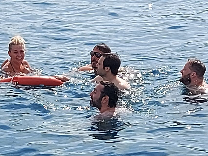 Barcelona Sailing Tour Drinks, snacks Swim & Stunning Views - Key points at a glance