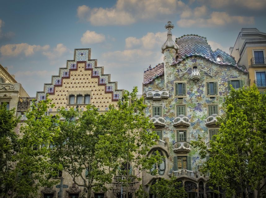 Barcelona: Sailing Trip, Sagrada Familia, and Casa Batlló - Casa Batlló and Gaudí’s playful side