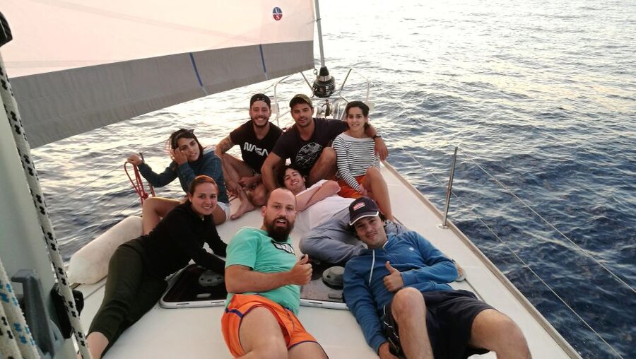 Barcelona: Sailing Trip with Drinks and Snacks - Why the skipper matters here