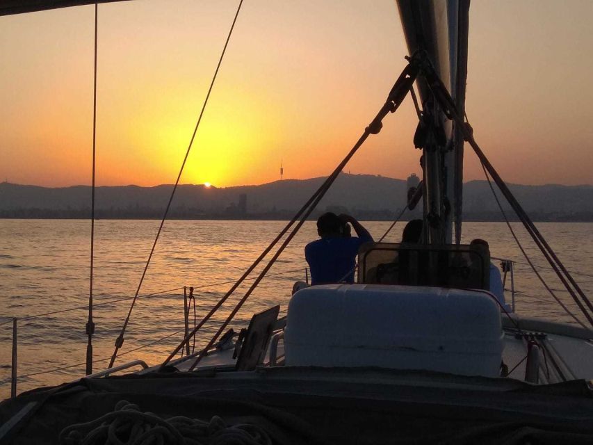 Barcelona: Sailing trip with GINTONIC workshop - Why this Barcelona sailing trip works