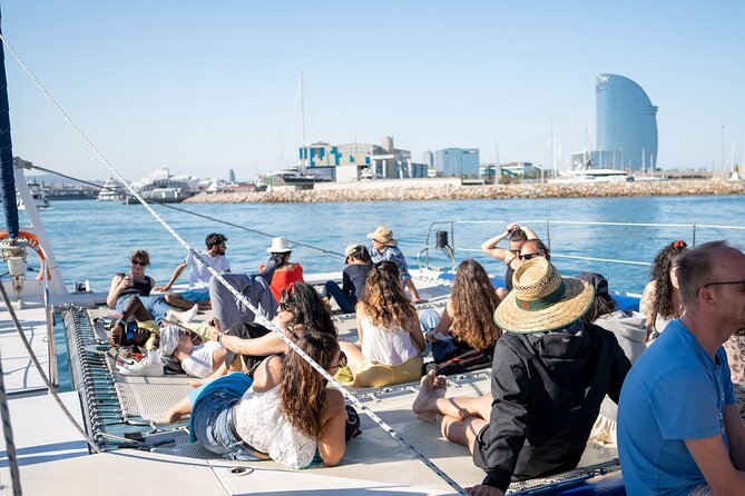 Barcelona Skyline Sailing - Boarding at Portal de la Pau
