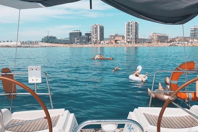 Barcelona Small Group Sailing with Snacks and Cava - What two hours on the boat feels like