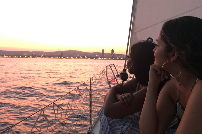 Barcelona Sunset Private Sailing & Live Spanish Guitar & open Bar - Meeting at the Olympic Marina