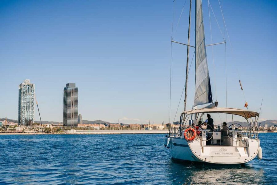 Barcelona Sunset Sailing Experience with open bar and snakcs - Starting at Moll de Mestral in Port Olímpic