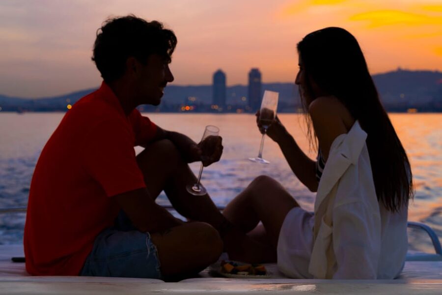 Barcelona: Sunset sailing in yatch with wine and snacks - Is $113 a fair price?