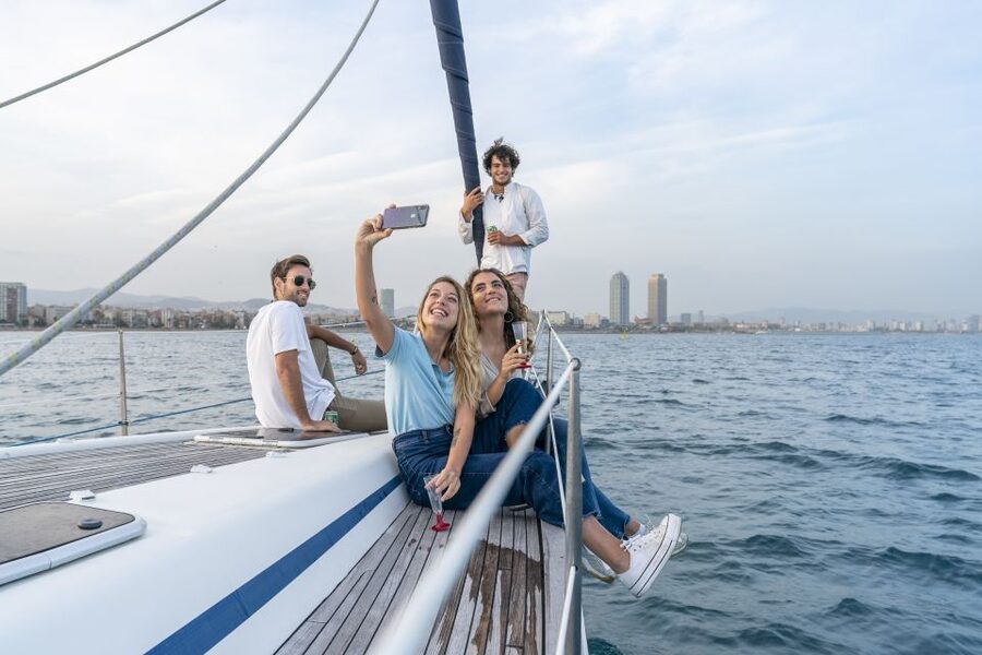 Barcelona Sunset Sailing with Gin Tonic Workshop Option - The Optional Gin Tonic Workshop