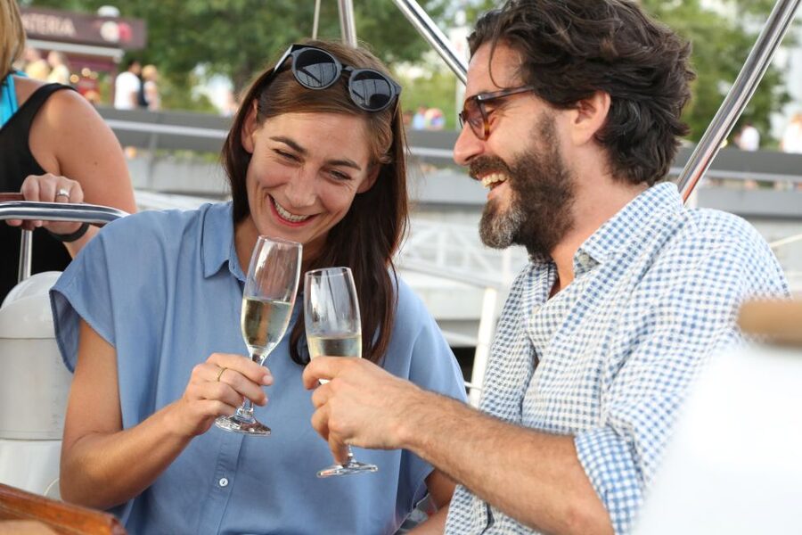 Barcelona: Unique Sunset Sailing Tour with Tapas & Open Bar - Watching the city turn gold