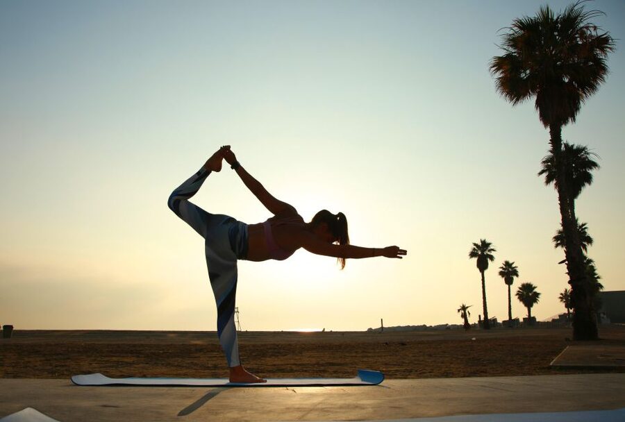 Barcelona: Yoga, Healthy Light Brunch and Sailing Experience - Why this Barcelona morning works so well