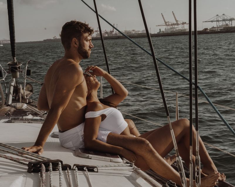 Barefoot: Private sailing cruise in Barcelona - Leaving Port Vela Marina for the Barcelona coast
