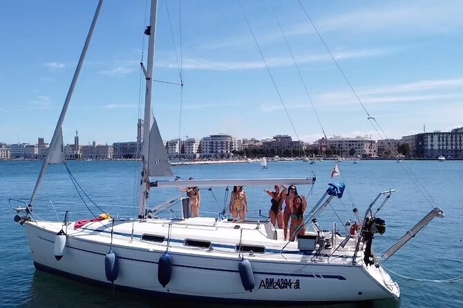 Bari sailing cruise in search of dolphins - Language, comfort, and practical concerns