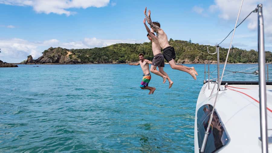 Bay of Islands 2-Hour Sundowner Evening Sailing Cruise - Why a two-hour evening sail works so well