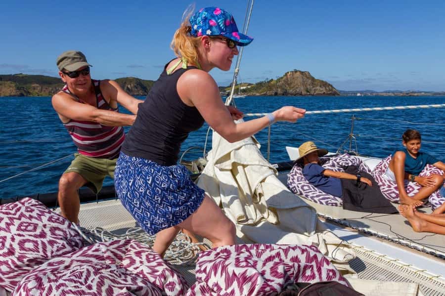 Bay of Islands 2-Hour Sundowner Evening Sailing Cruise - Is $56 a fair price?
