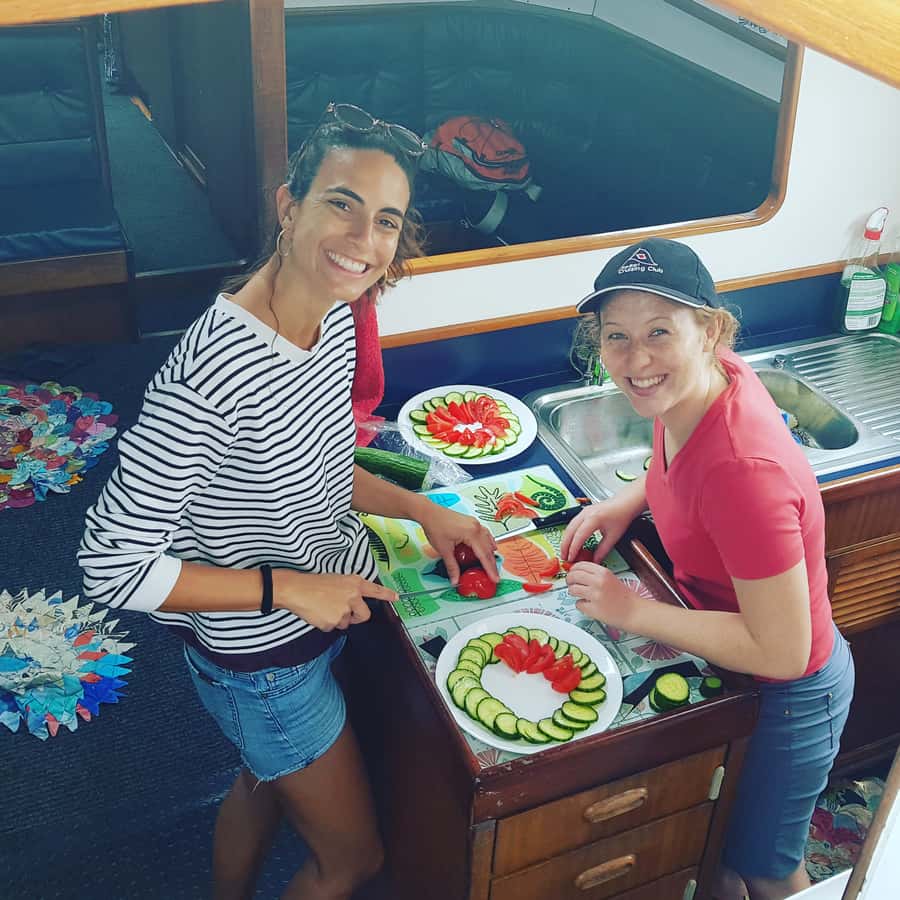 Bay of Islands: Awesome Day Sailing Tour with Island Stop - Snorkeling, swimming, and the useful hot shower