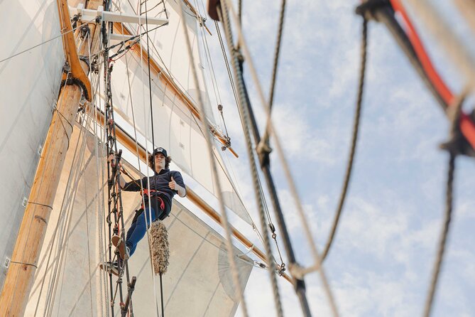 Bay of Islands Tall Ship Sailing on R. Tucker Thompson Including BBQ Lunch - A barbecue lunch cooked aboard ship