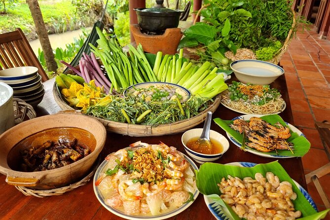 Ben Tre Mekong Zig Zag: Scooter, Sailboat, and Food (Full day) - Why this Mekong outing feels different