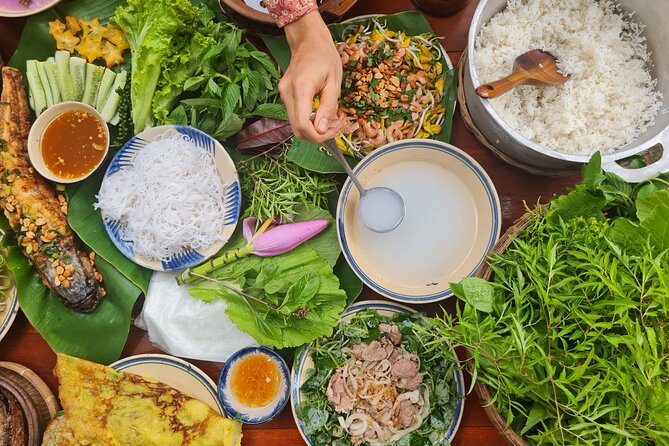 Ben Tre: Scooter, Culture, Sailboat and Mekong Food (Half Day) - Sailing a quiet Mekong branch for one hour