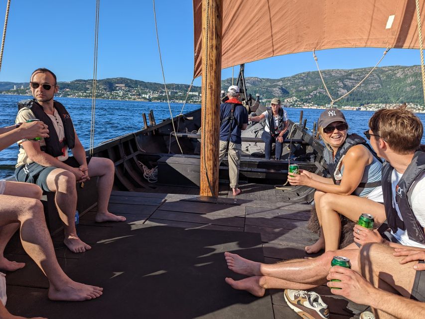 Bergen: Viking Ship Sailing Experience and Sightseeing Trip - Fishing for mackerel from Bergen harbor