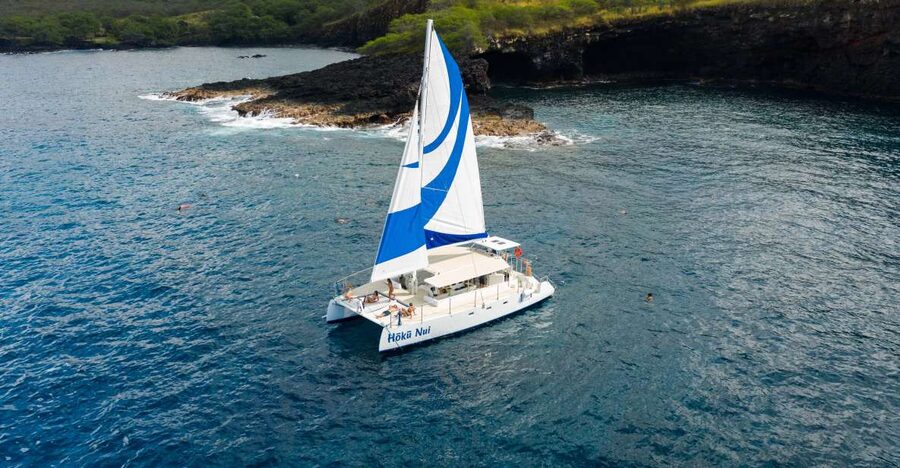 Big Island: Morning Snorkel Sail to Captain Cook's Monument - Leaving Keauhou Bay at 8:30 am