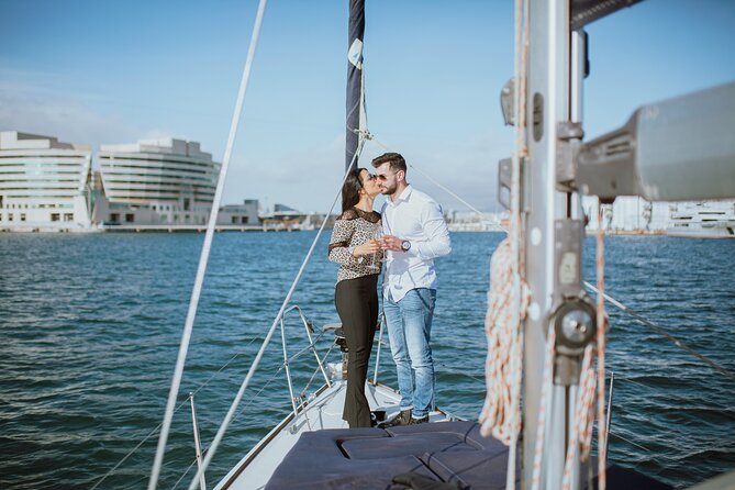 Big sailboat until 12 passengers + crew from Barcelona with Cava - Who will get the most from this experience?