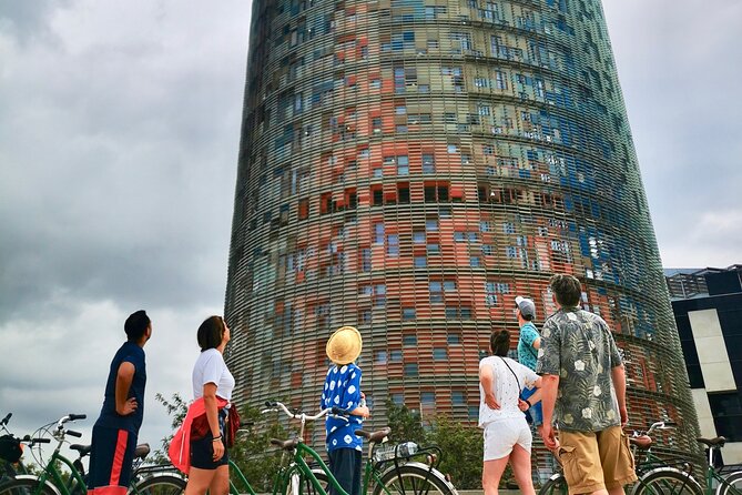 Bike and Sailing Tour in Barcelona - Starting among Roman and medieval streets