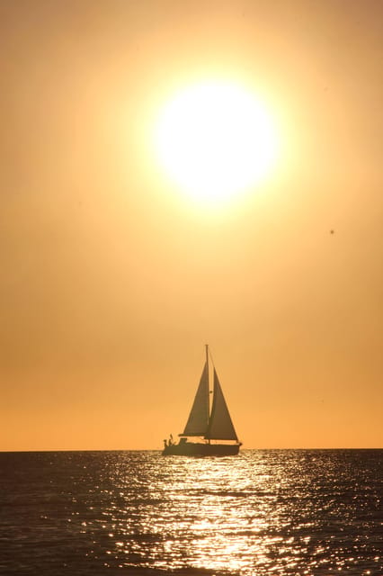 ⛵Bluemotion Lisbon⛵: Sunset sailing tour in Tagus River - From Commerce Square toward Alfama