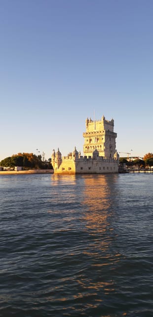⛵Bluemotion Lisbon⛵: Sunset sailing tour in Tagus River - The Monument to the Discoveries and MAAT