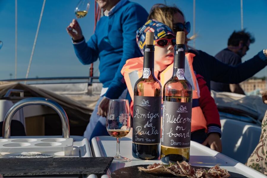 ⛵Bluemotion Lisbon⛵: Wine tasting w/ Sommelier on a sailboat - Belém Tower and the Monument to the Discoveries