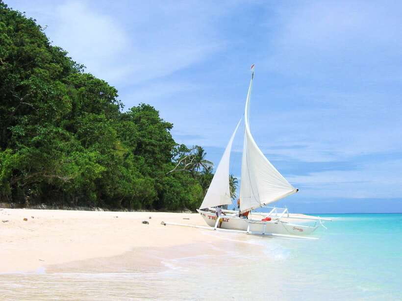 Boracay: Private Traditional Bamboo Boat Sailing Tour - Key points to know before sailing